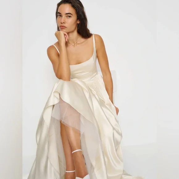 liz silk dress Liz perfect silk dress  West Couture TX